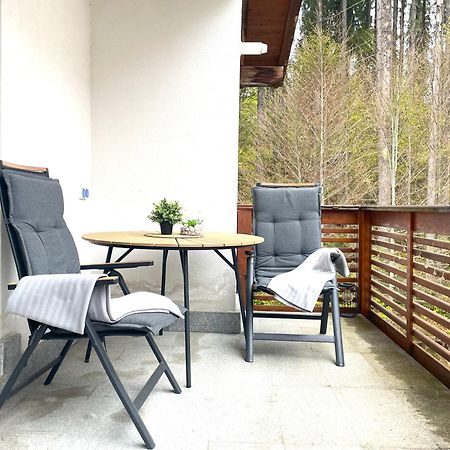 Forest Oasis Studio - Free Netflix And Disney Plus Predeal Luaran gambar
