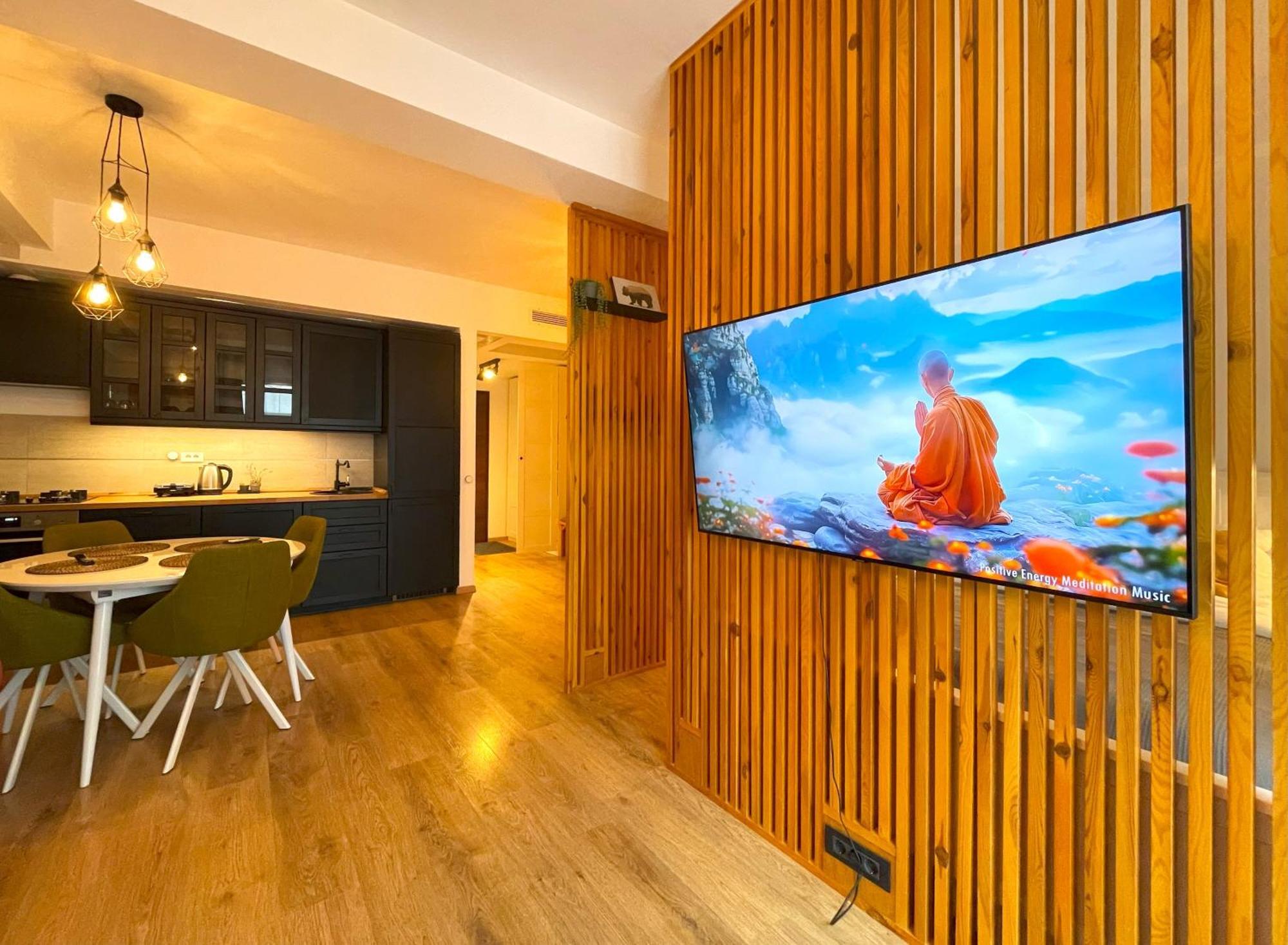 Forest Oasis Studio - Free Netflix And Disney Plus Predeal Luaran gambar